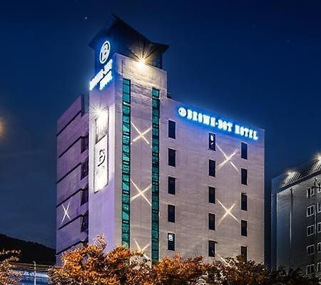 Brown Dot Hotel Jeonggwan Busan Buitenkant foto
